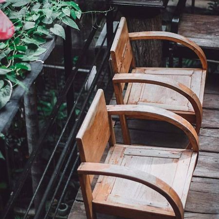 Goodmorning By Tamarind Hostel Пра Након Си Аютая Екстериор снимка