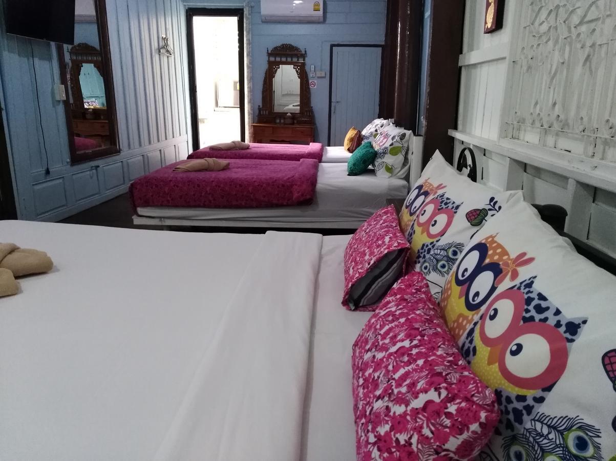 Goodmorning By Tamarind Hostel Пра Након Си Аютая Екстериор снимка